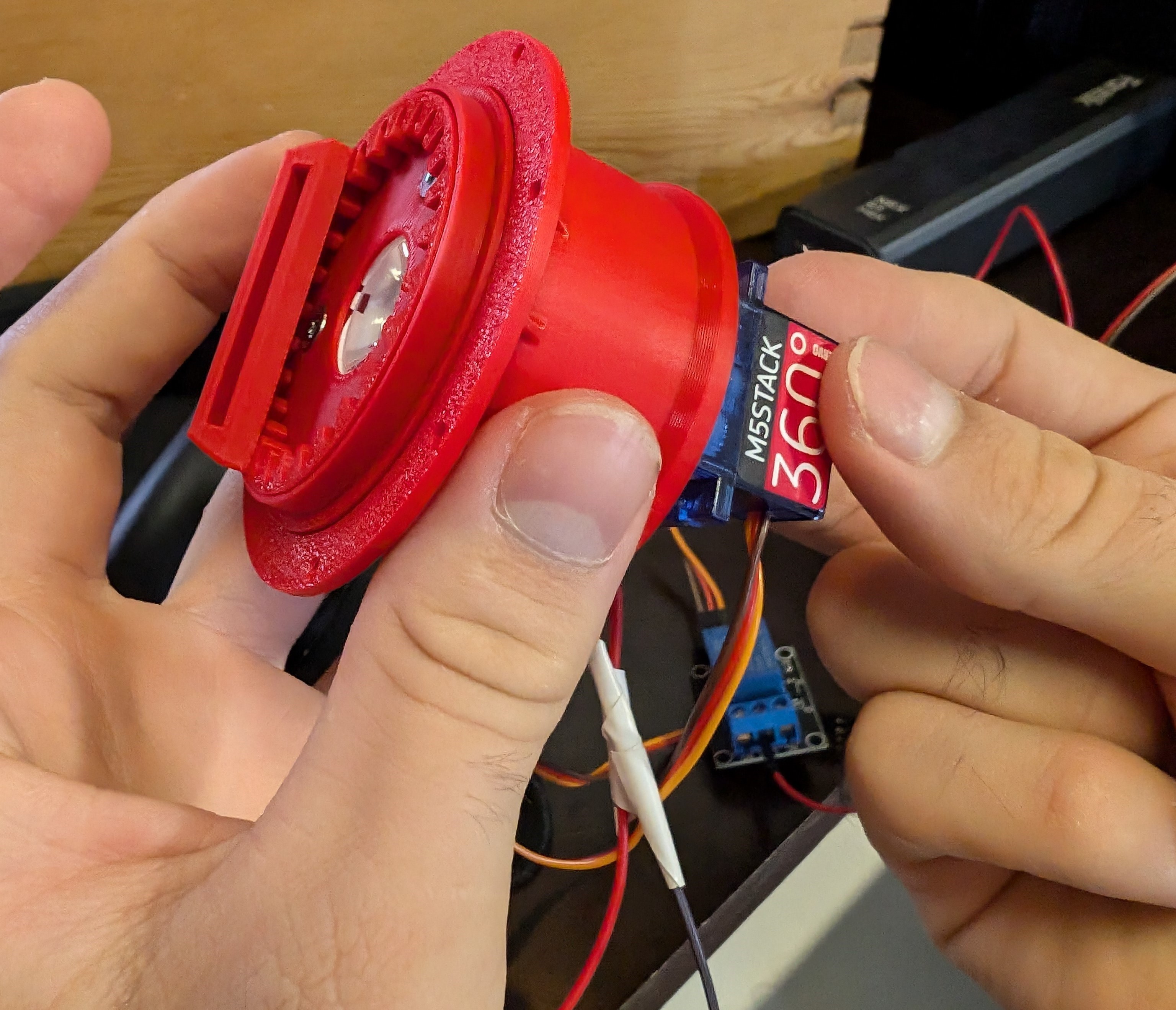 Servo av fyrlommelykten