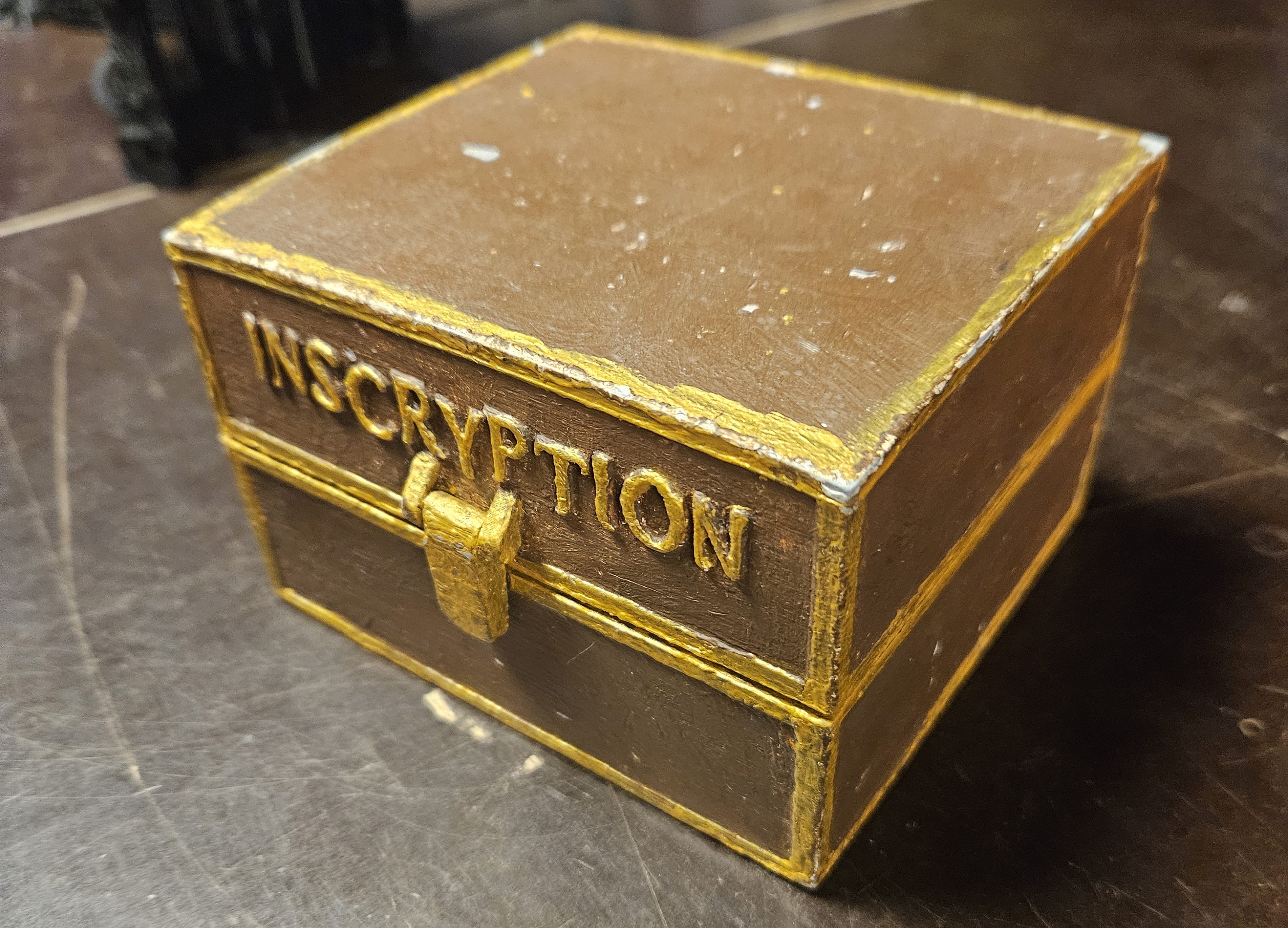 Ferdig malt Inscryption boks